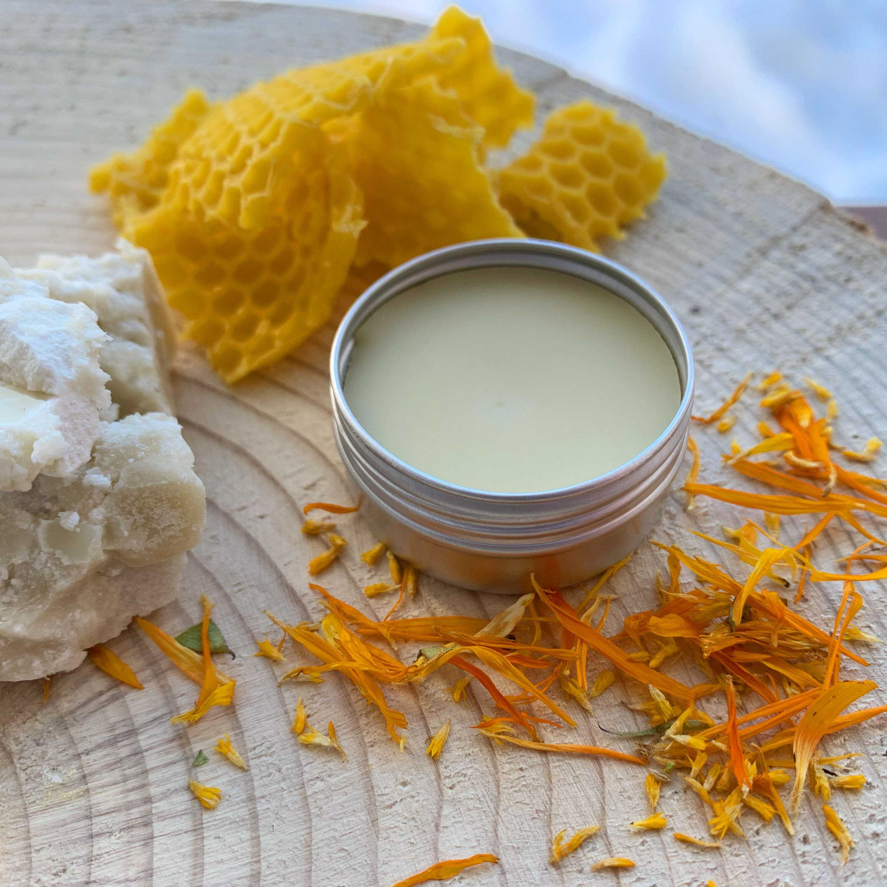 balzám na rty z bambuckého másla