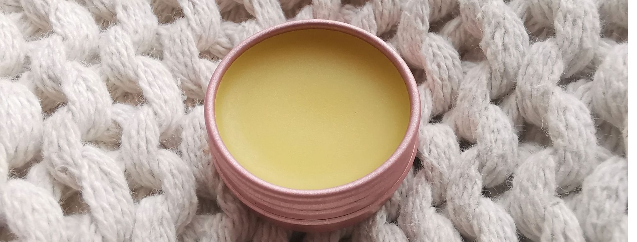 recept medový balzám na rty