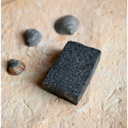 mýdlo černý smrk alma